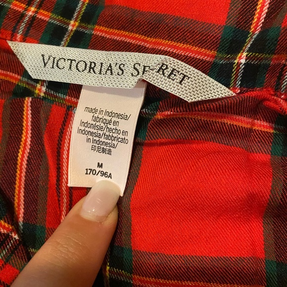 Victoria’s Secret pajama set - Picture 2 of 2